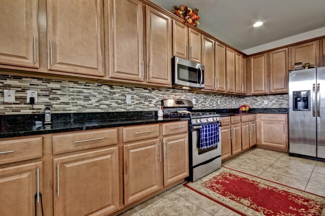 Building Photo - COMING SOON IN LAYTON LAKES!!!