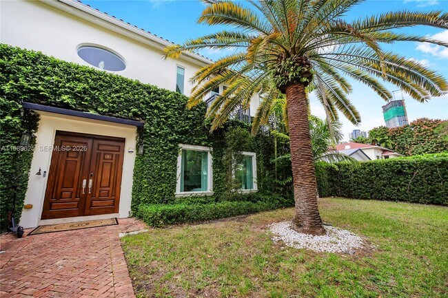 Building Photo - 1898 S Miami Ave