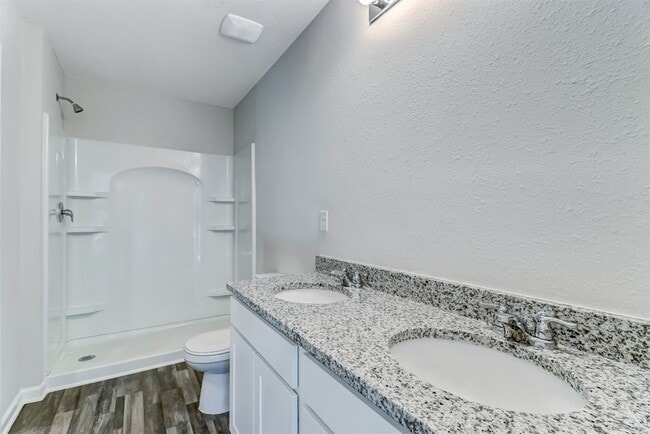 Building Photo - 45177 Red Brick Dr