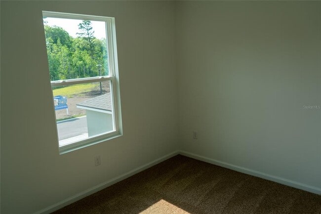 Building Photo - 13094 Pergola Ave