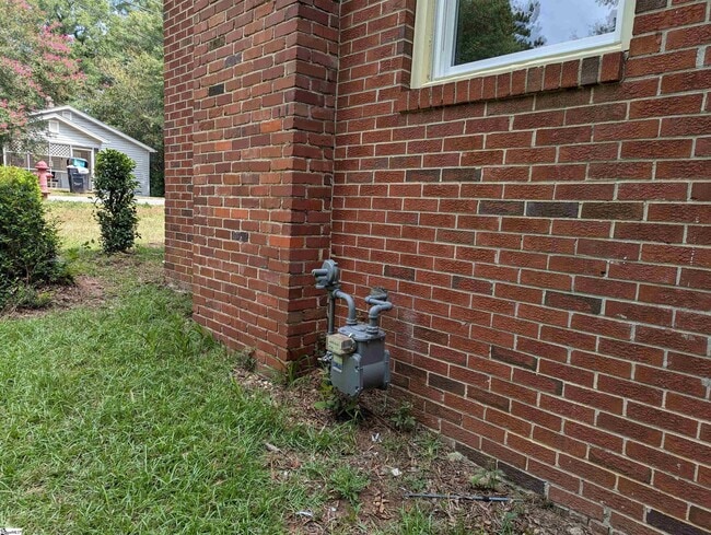 Building Photo - 507 Carver St