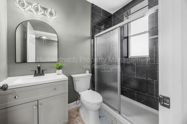 Building Photo - 3833 Oregon Ave