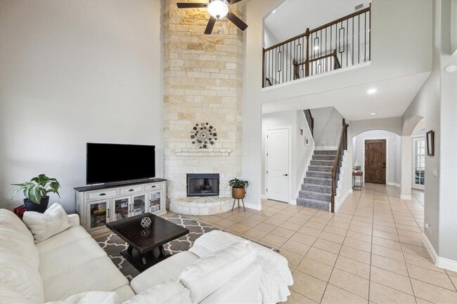 Building Photo - 2960 Gibbons Hill Ln