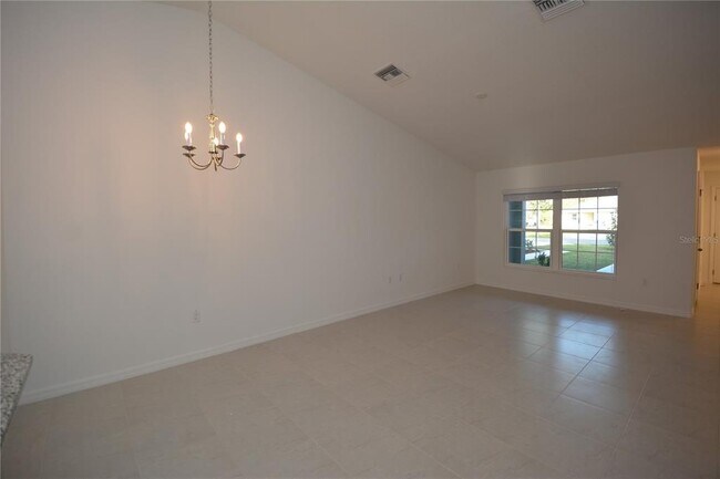 Building Photo - 121 Ullian Trail