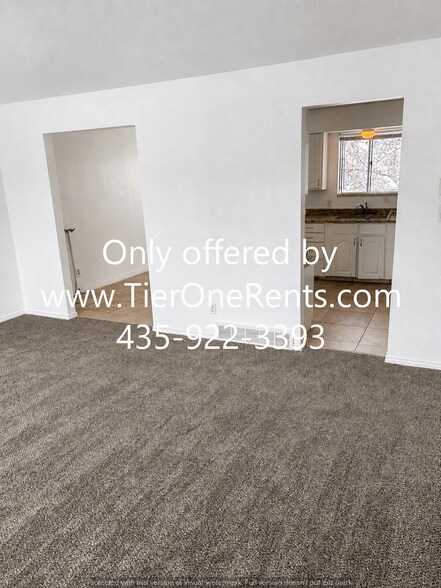 Building Photo - This property offers a NO DEPOSIT option available for qualified renters!