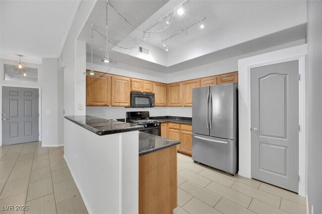 Building Photo - 8805 Jeffreys St