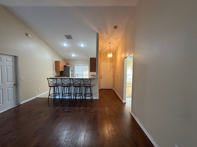 Building Photo - Affordable 3/2 with beautiful  Pond view