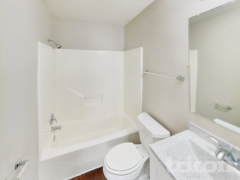 Building Photo - 28707 Binefield St