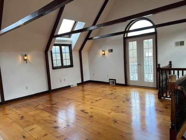 Building Photo - 16 Stowe Rd