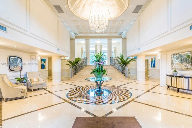 Building Photo - 2100 N Ocean Blvd