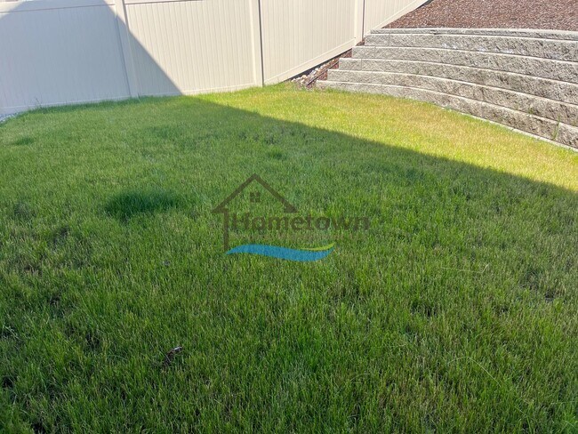 Building Photo - Woodbridge South Home with 4 Bedrooms and 3 Bathrooms in Post Falls build in 2021!