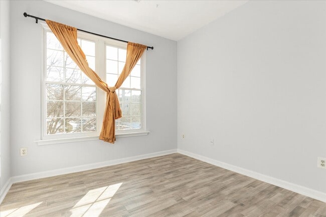 Building Photo - 4200 Mozart Brigade Ln