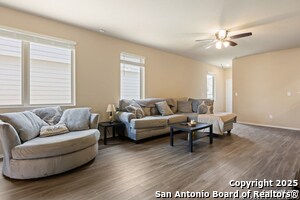 Building Photo - 4422 Tourmaline Wy