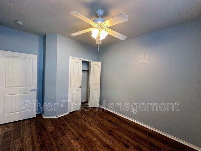 Building Photo - 420 Donagon Ct