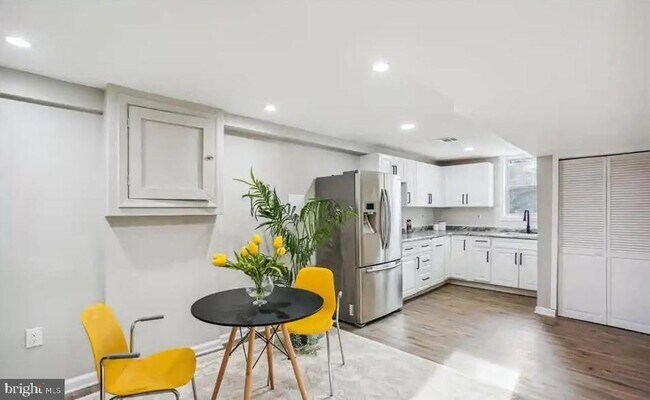 Building Photo - 7502 Alfred Dr