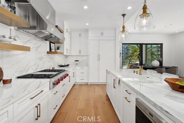 Building Photo - 4261 Uptown Newport Dr