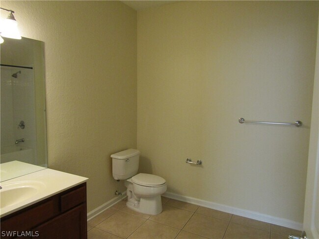 Building Photo - 4114 Breakview Dr