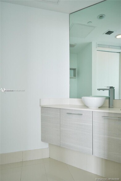 Guest Bathroom - 650 NE 32nd St