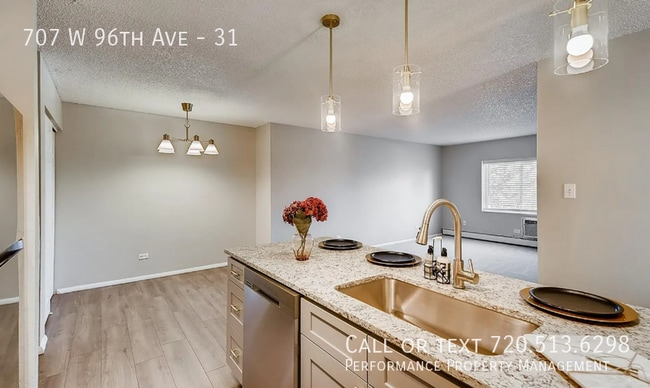 Building Photo - 707 W 96th Ave
