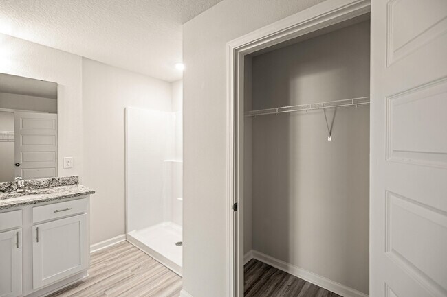 Building Photo - 924 Sandbar Loop