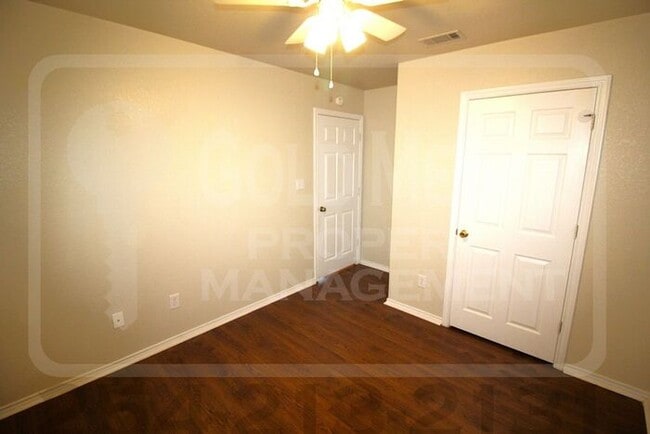 Building Photo - 3401 Barcelona Dr