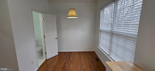 Building Photo - 20544 Blue Heron Terrace