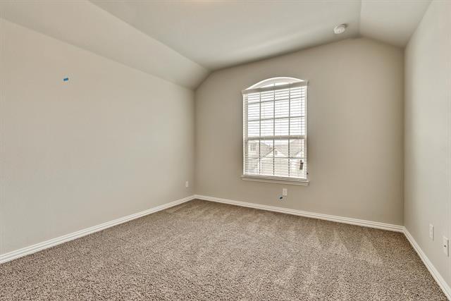 Building Photo - 16700 Lincoln Park Ln
