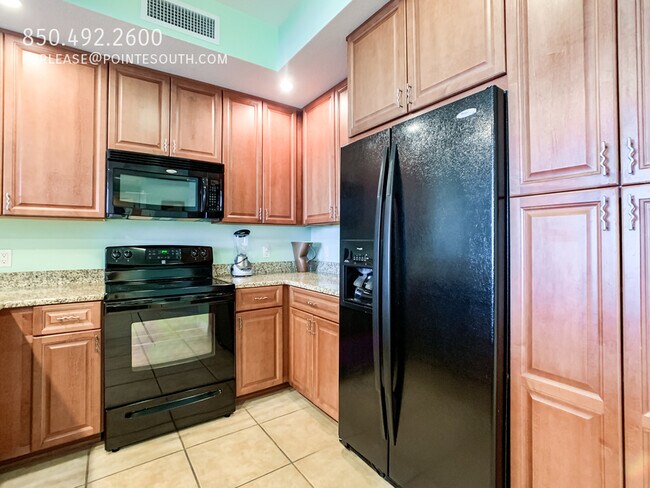 Building Photo - 645 Lost Key Dr