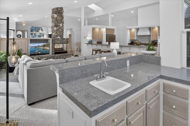 Building Photo - 1264 Hidden Woods Dr