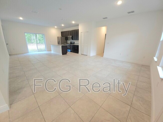 Building Photo - 10616 N Didiscus Dr