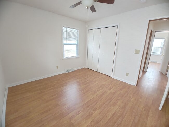 Building Photo - 812 Osage St