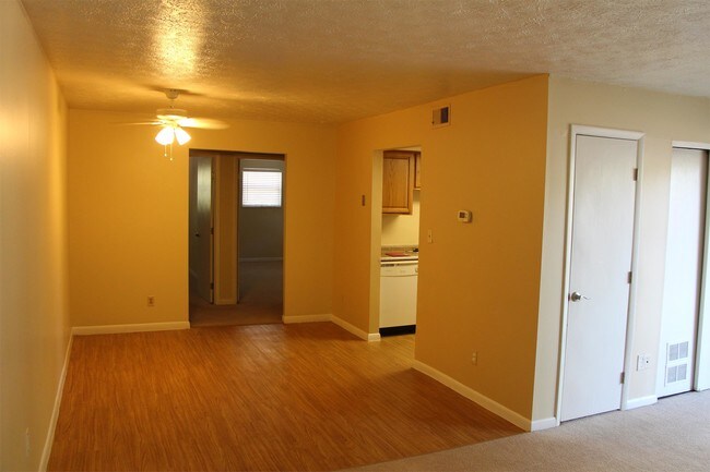 Building Photo - 3939 Wilma Ct