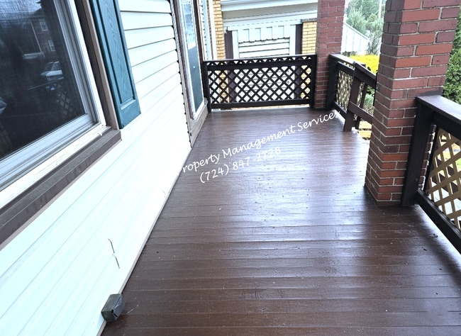 Building Photo - 2008 Beaver Rd