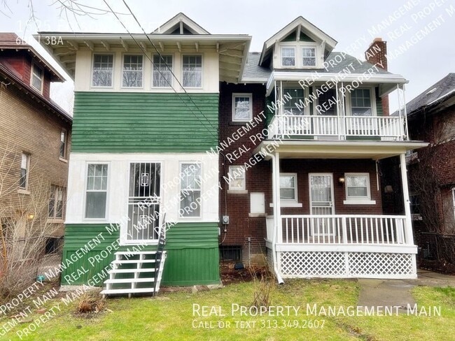 Building Photo - 1525 Edison St