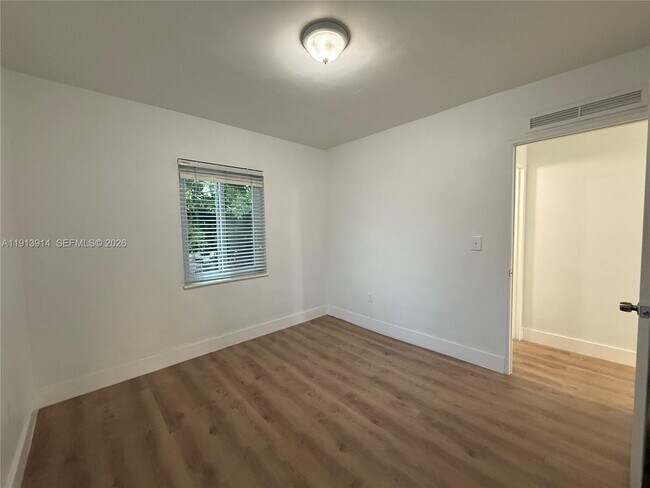 Building Photo - 2343 NW 14th St