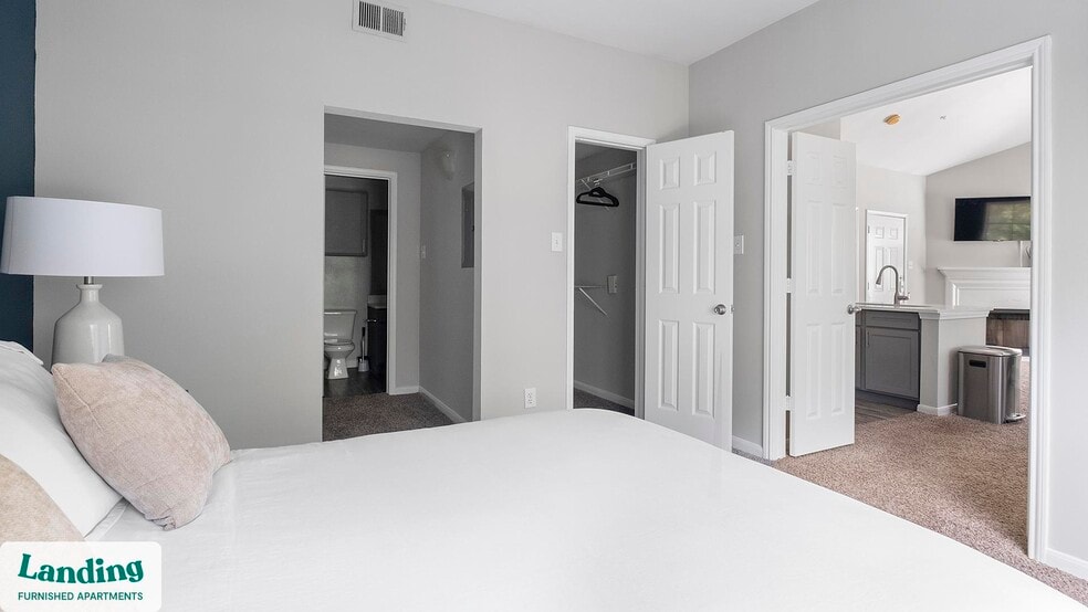 Building Photo - 2323 Eldridge Pkwy