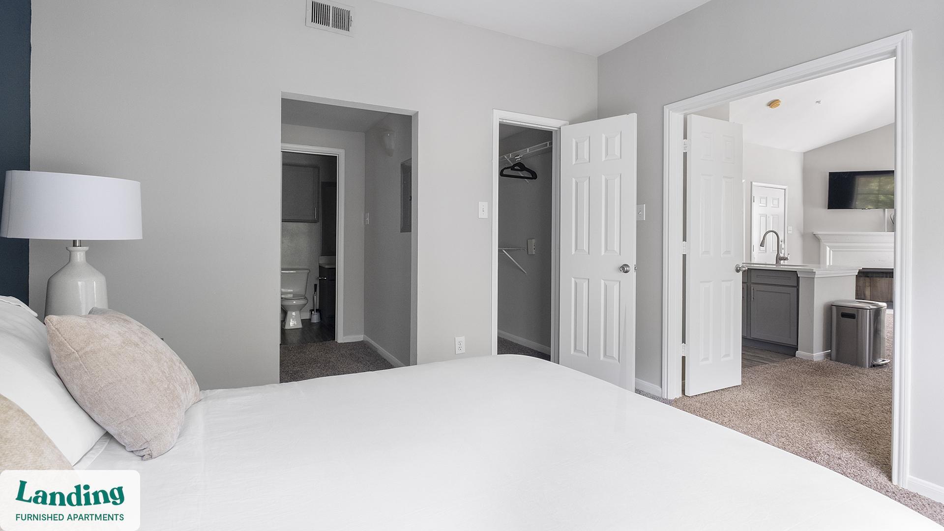 Building Photo - 2323 Eldridge Pkwy