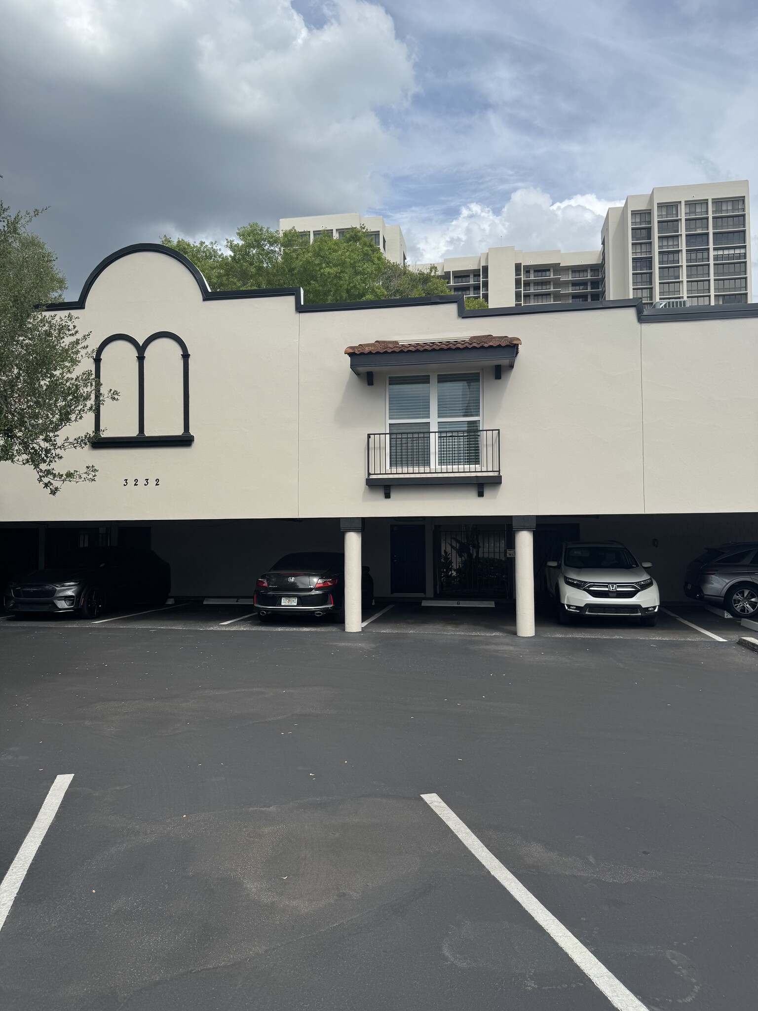 Building Photo - 3232 S Macdill Ave