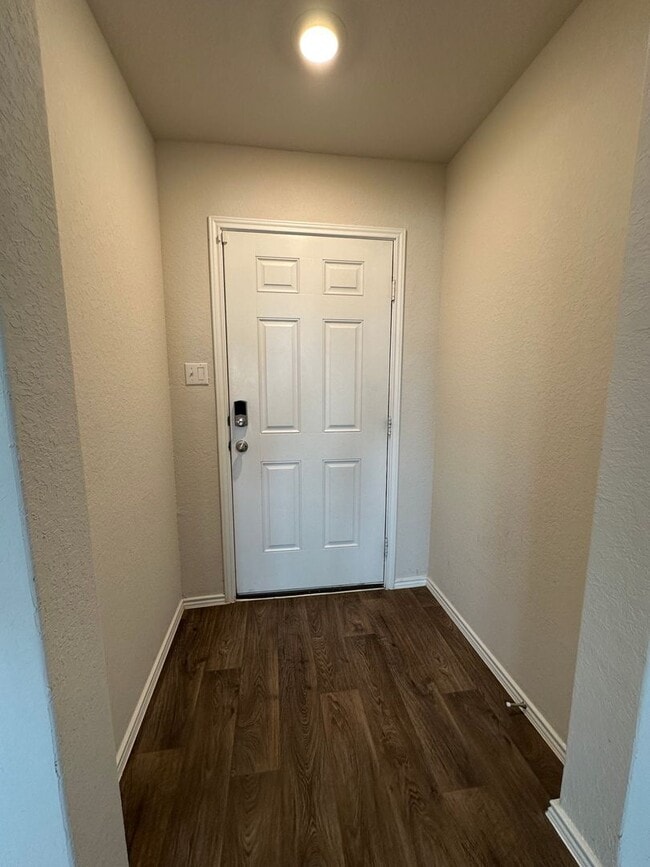 Building Photo - 8530 Brisk Water