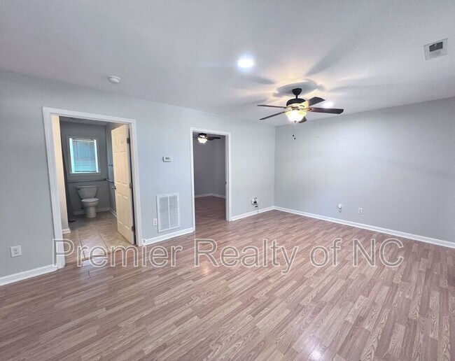 Building Photo - 469 Childrens Home Rd