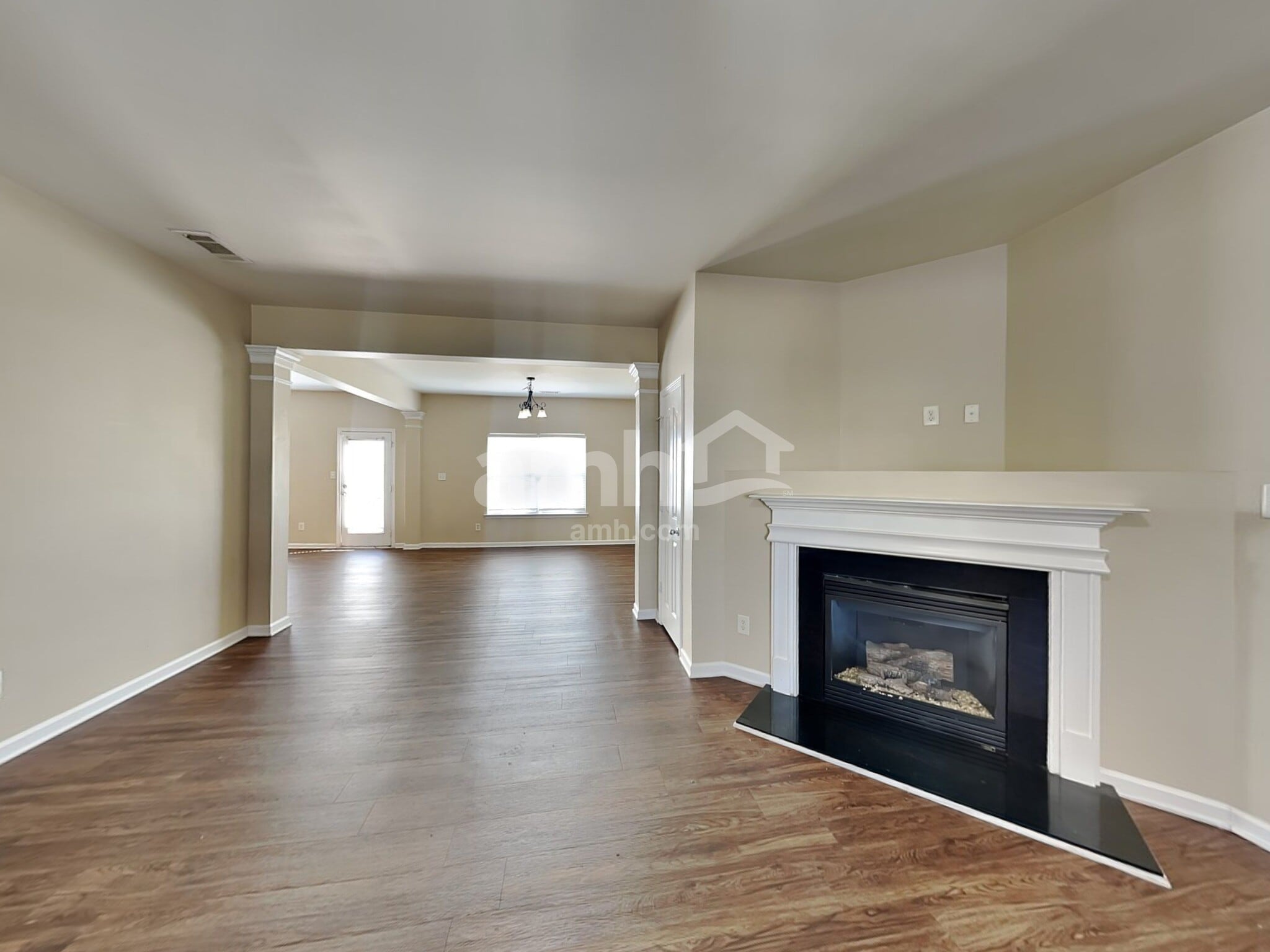 Building Photo - 612 Latimer Way