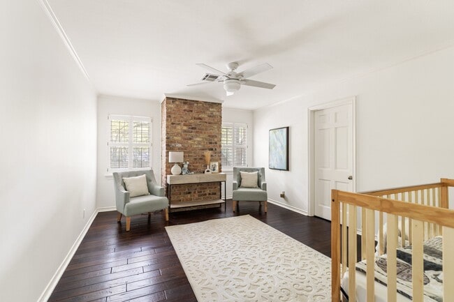 Building Photo - 11739 Wood Ln