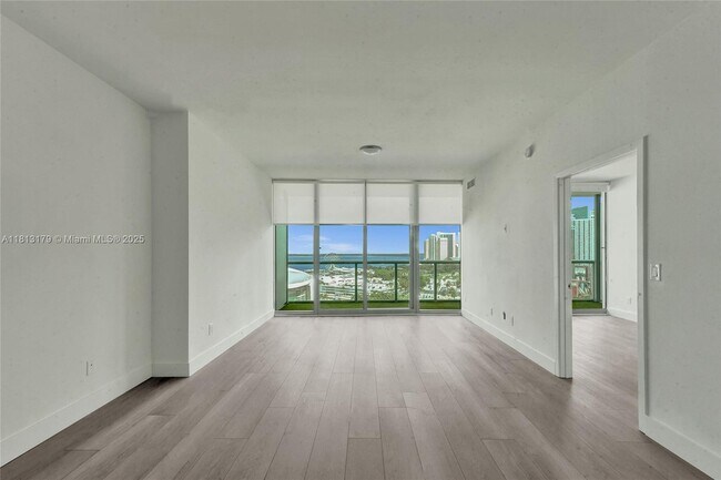 Building Photo - 888 Biscayne Blvd