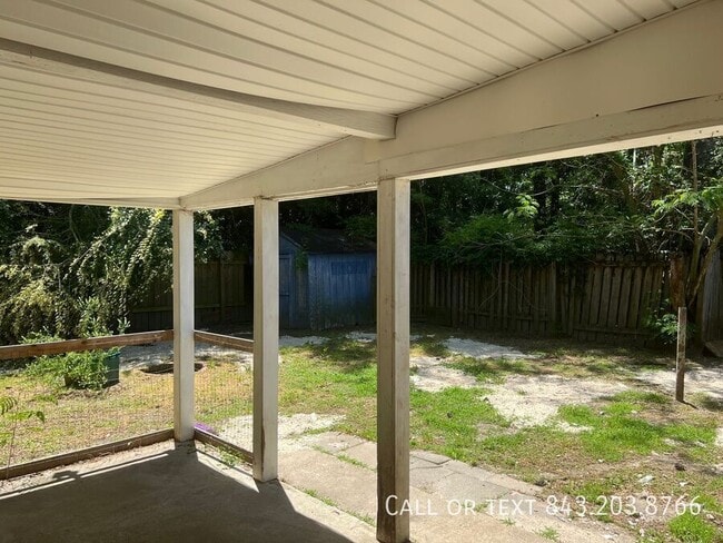 Building Photo - 114 Pintail Dr