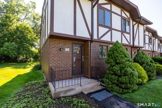 Building Photo - 101 Cedar Hollow Dr