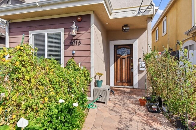 Building Photo - 6016 Fair Ave