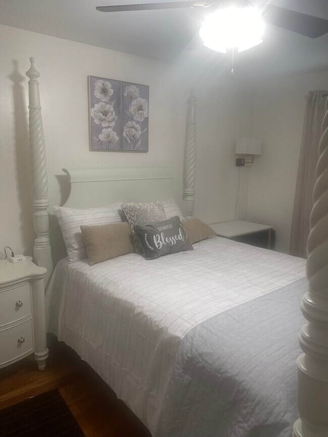 Main Bedroom - 48 Augustine Pl