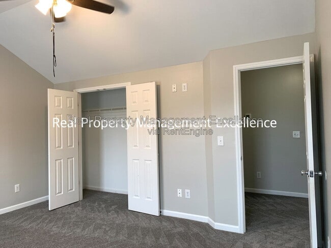Building Photo - 3214 Geary Trl