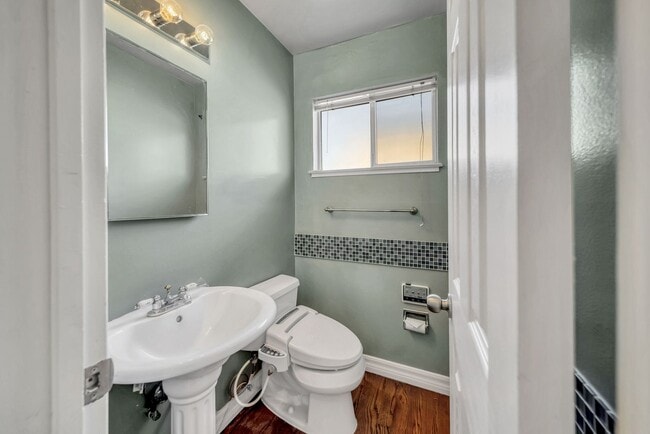Building Photo - 3 bedroom condo near Santana Row!
