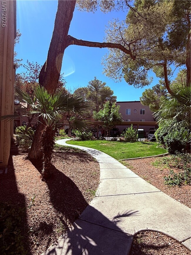 Building Photo - 9325 W Desert Inn Rd